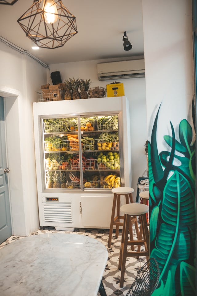 Experienced refrigerator repair team in Windermere, FL near me. servicing all brands.