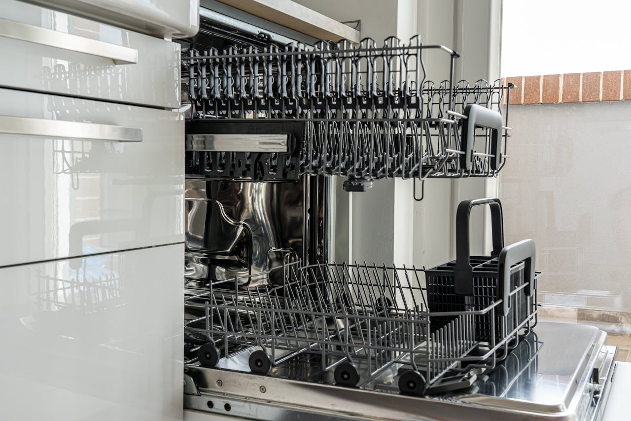 Reliable dishwasher installation by QLAMA Appliance Repair in Kissimmee, FL home.